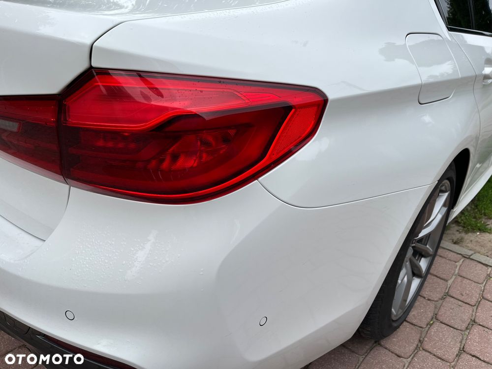 BMW Seria 5 520d xDrive M Sport sport - 33