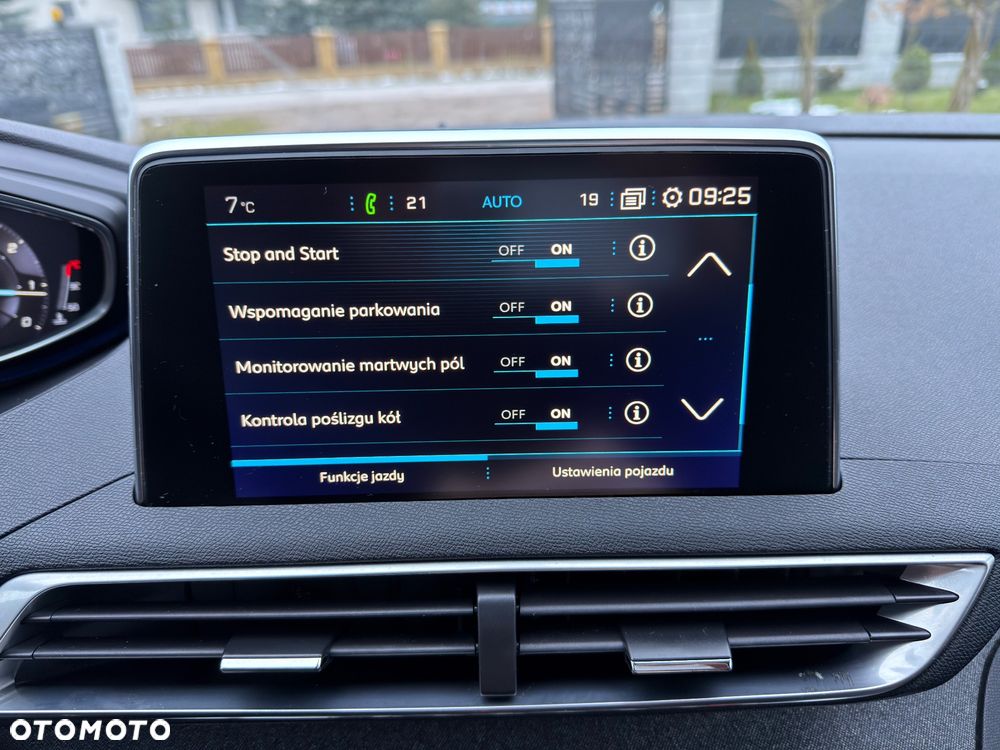 Peugeot 3008 HDi 115 Active - 24