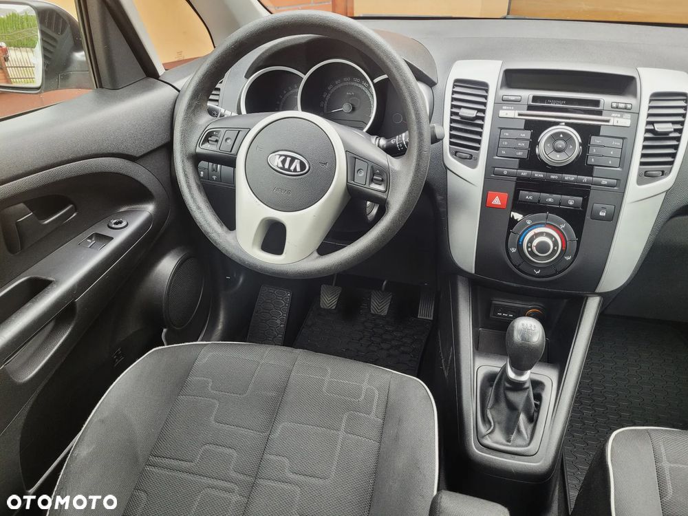 Kia Venga 1.4 CVVT Attract - 10