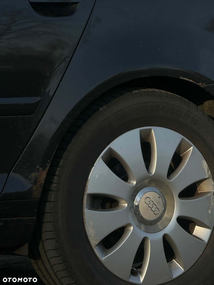 Audi A3 Sportback 2.0 FSI Ambiente Tiptr - 19