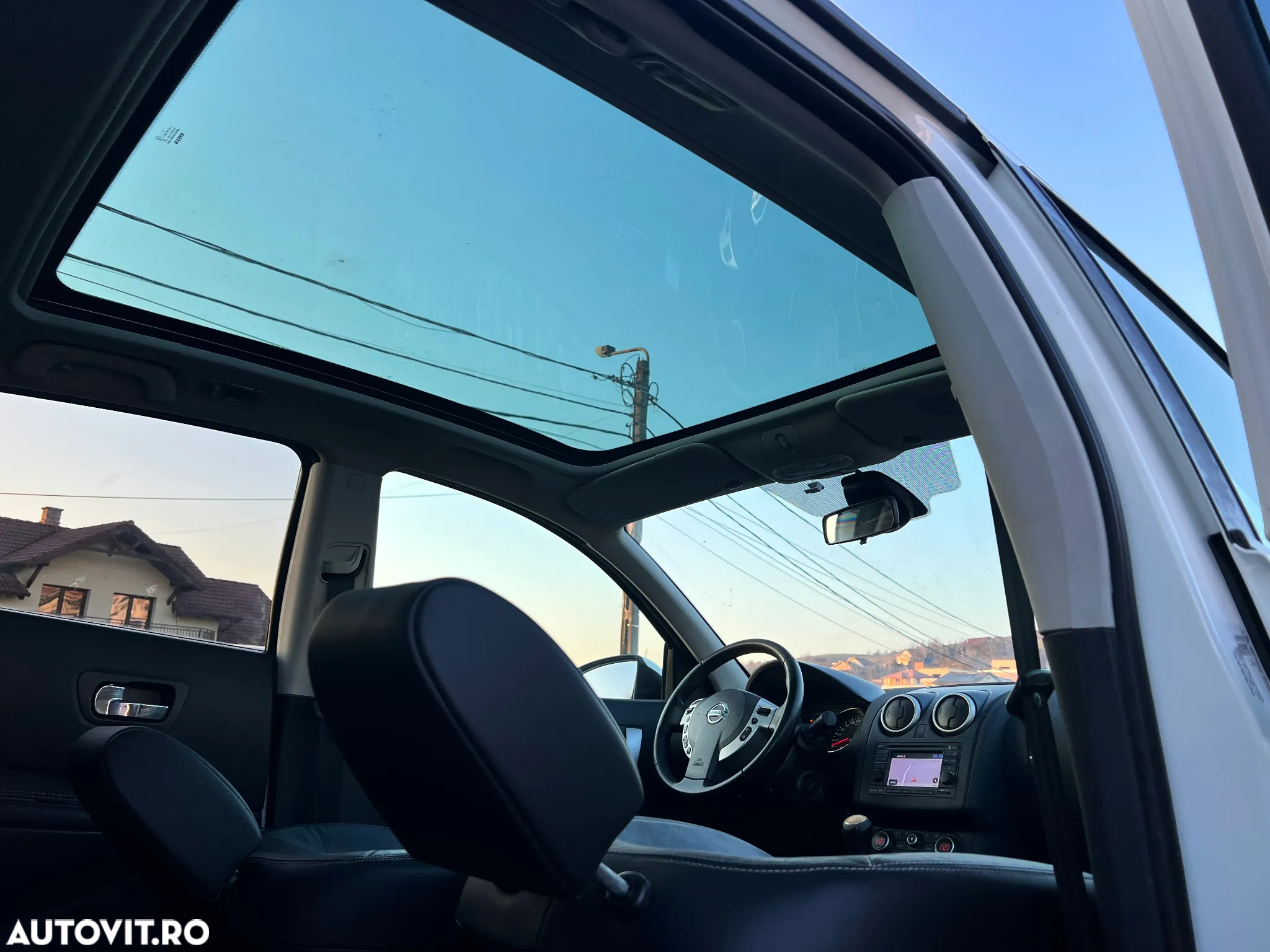 Nissan Qashqai 1.6 DCI TEKNA - 9