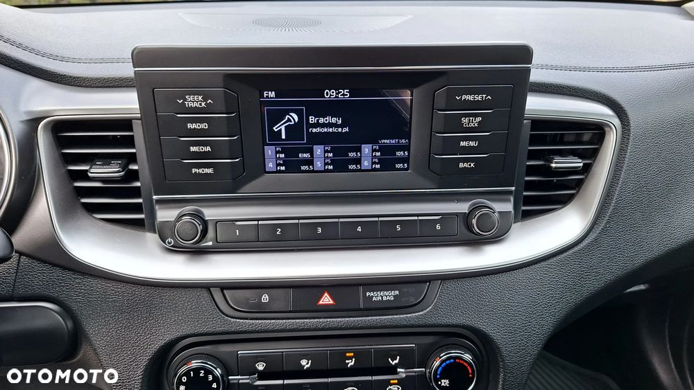 Kia Ceed 1.0 T-GDI S - 36