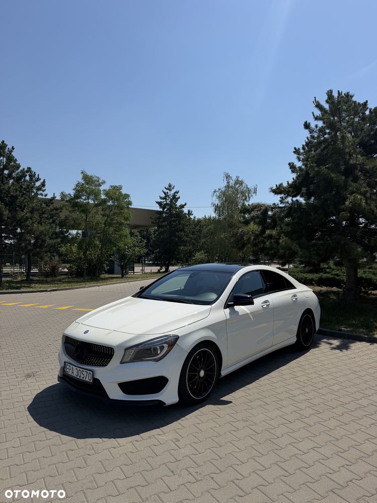 Mercedes-Benz CLA 250 7G-DCT AMG Line - 2