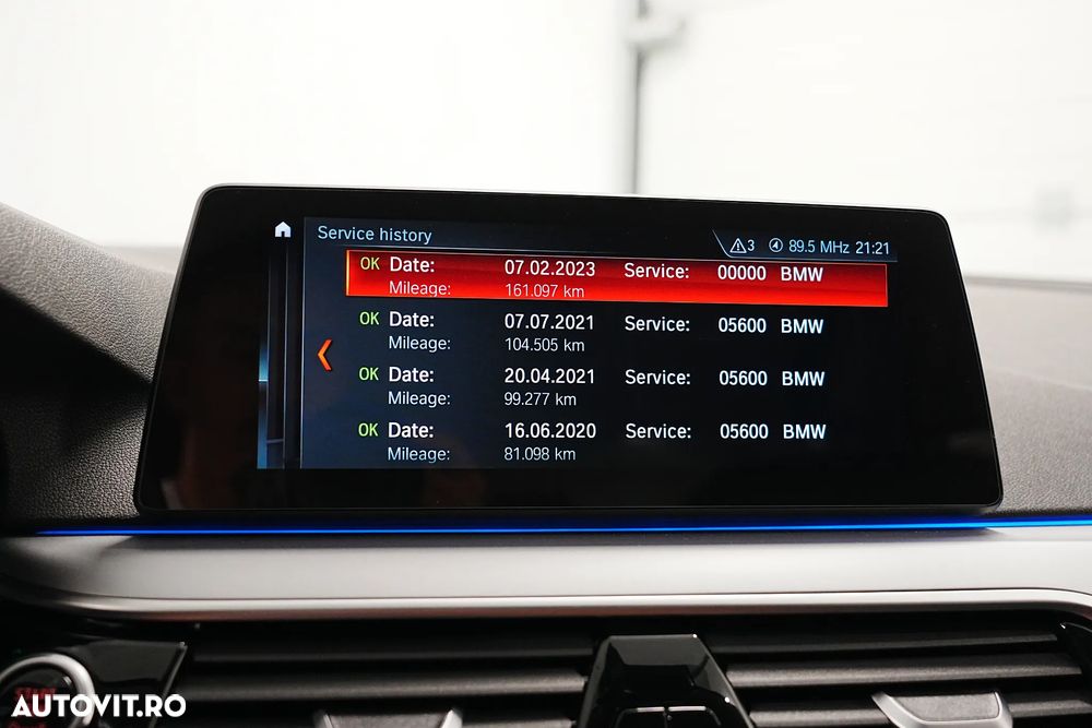 BMW Seria 5 520d AT - 10