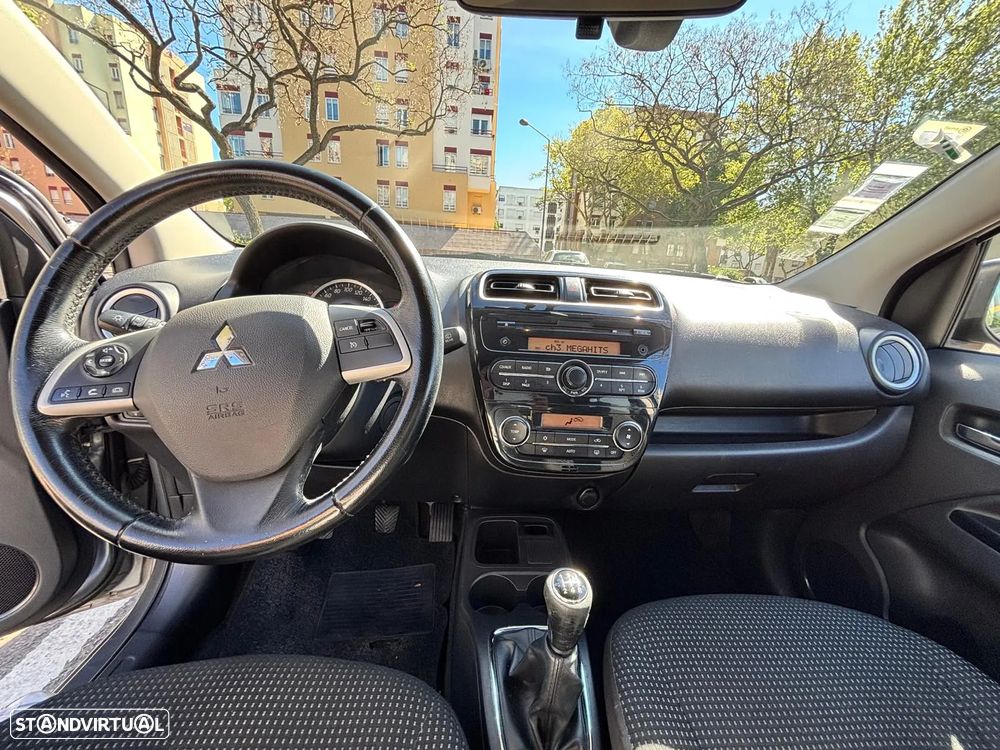 Mitsubishi Space Star 1.2 Intense - 6