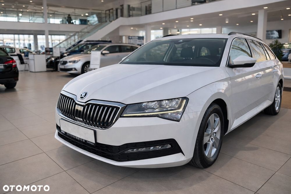 Skoda Superb 2.0 TDI Style - 2