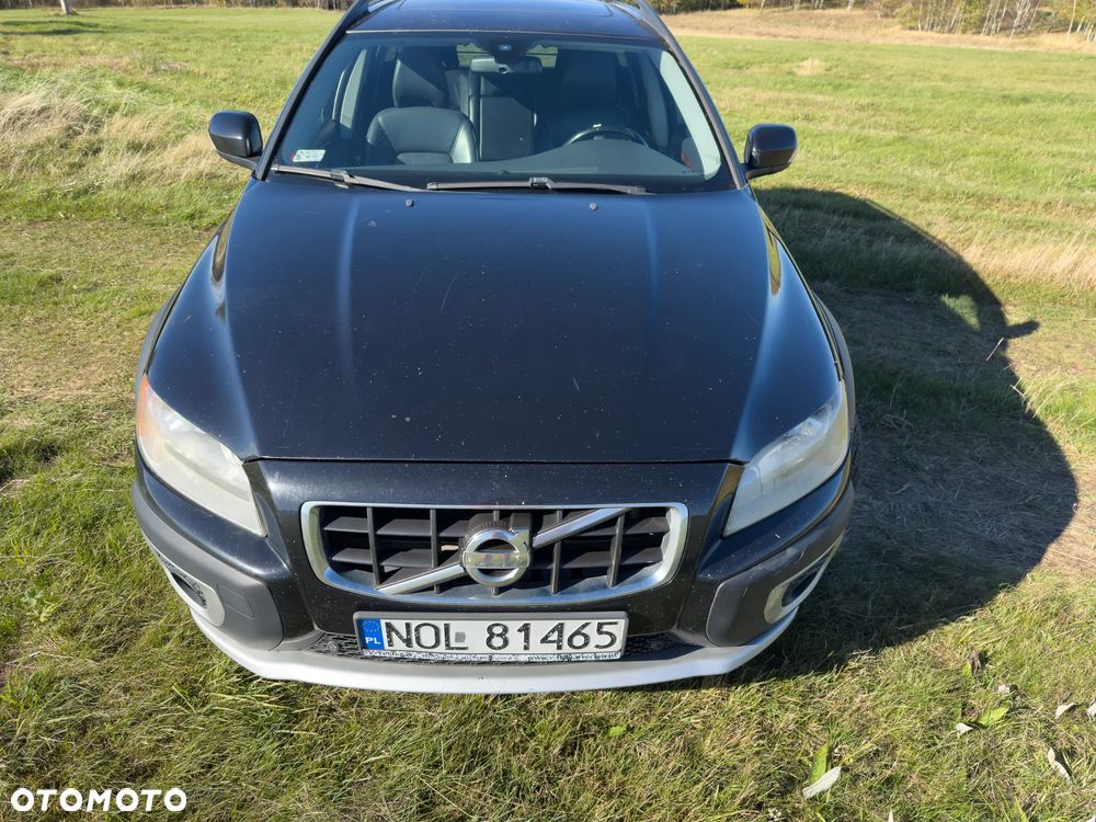 Volvo XC 70 2.4D AWD Momentum - 9
