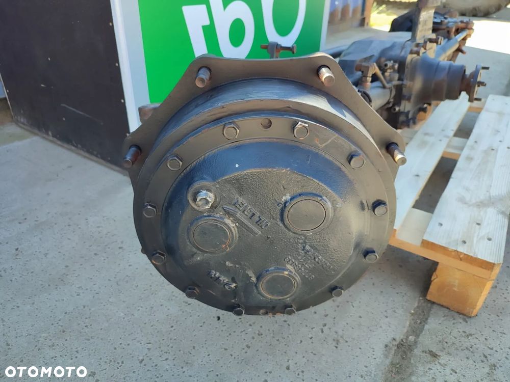 Most napędowy 87491151 47698528 Steyr 6175 CVT - 9