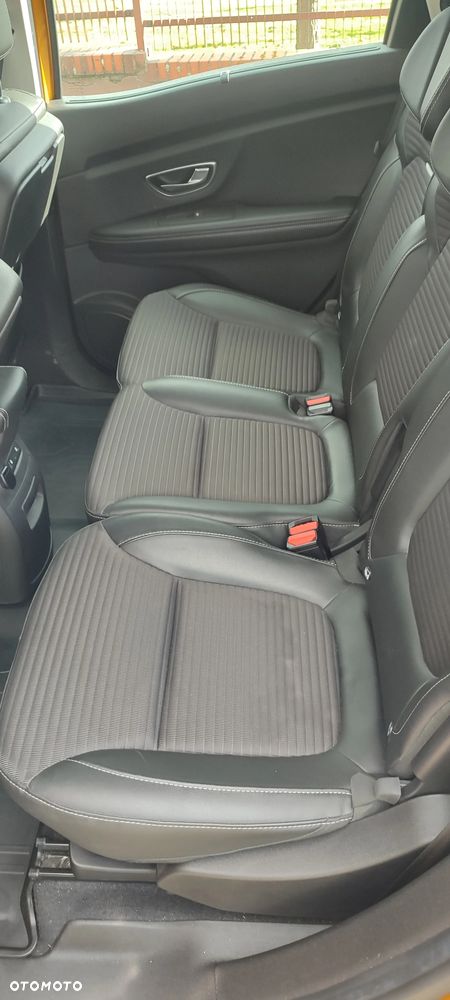 Renault Scenic ENERGY TCe 130 INTENS - 13