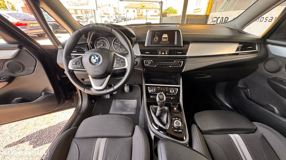 BMW 216 Gran Tourer d 7L Line Sport - 34