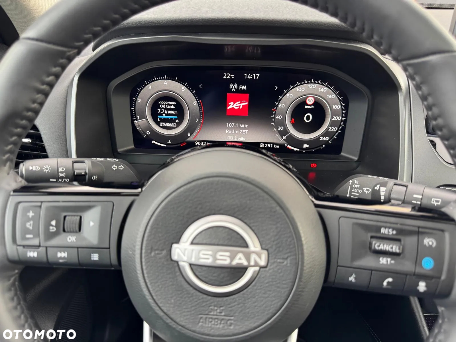 Nissan Qashqai 1.3 DIG-T mHEV N-Connecta - 23