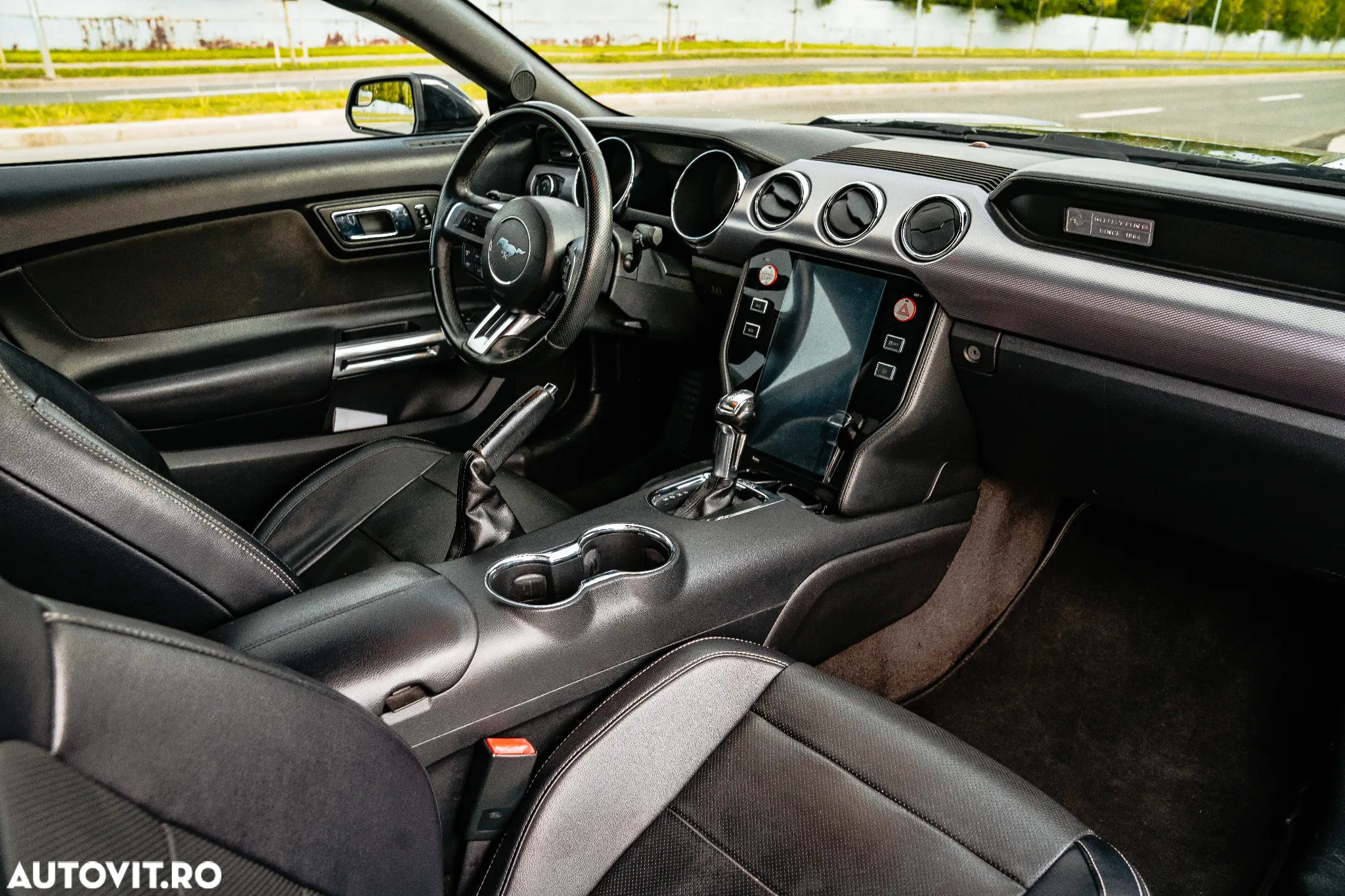 Ford Mustang 2.3 EcoBoost Aut. - 10