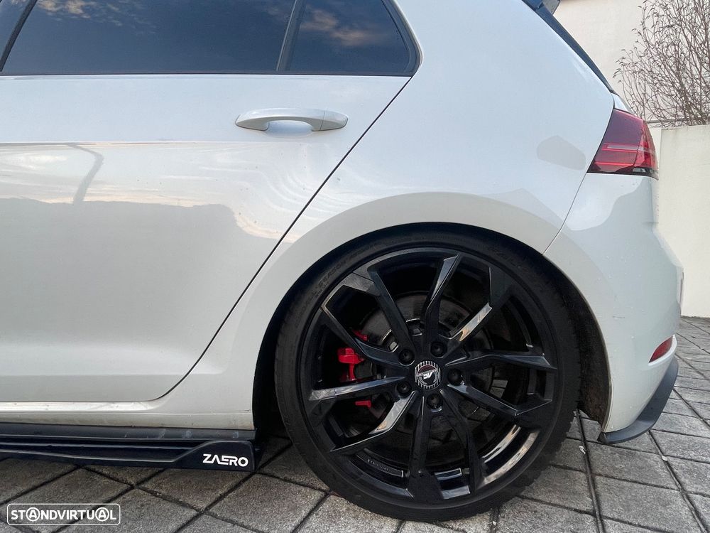 VW Golf 2.0 TSI GTi TCR DSG - 6