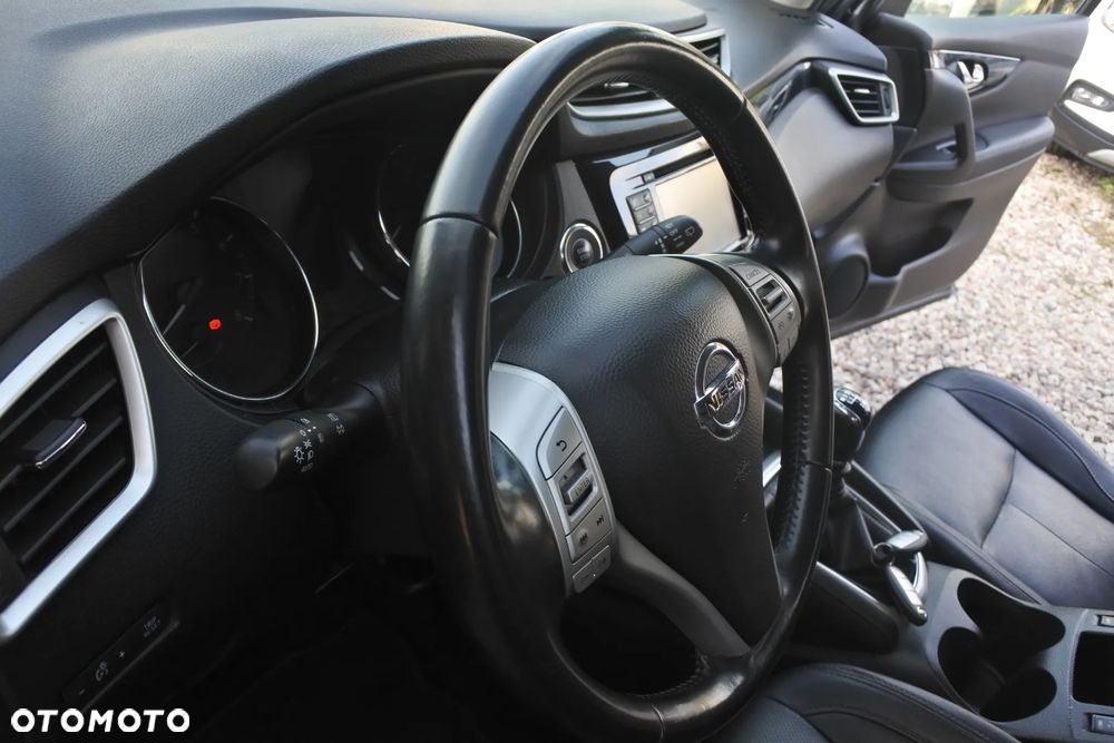 Nissan Qashqai 1.2 DIG-T Tekna EU6 - 21