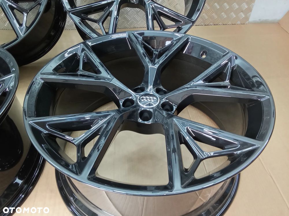 Felgi Audi Q8, SQ8, RS Q8, Q7, SQ7 10Jx22 et21 5x112 - 6