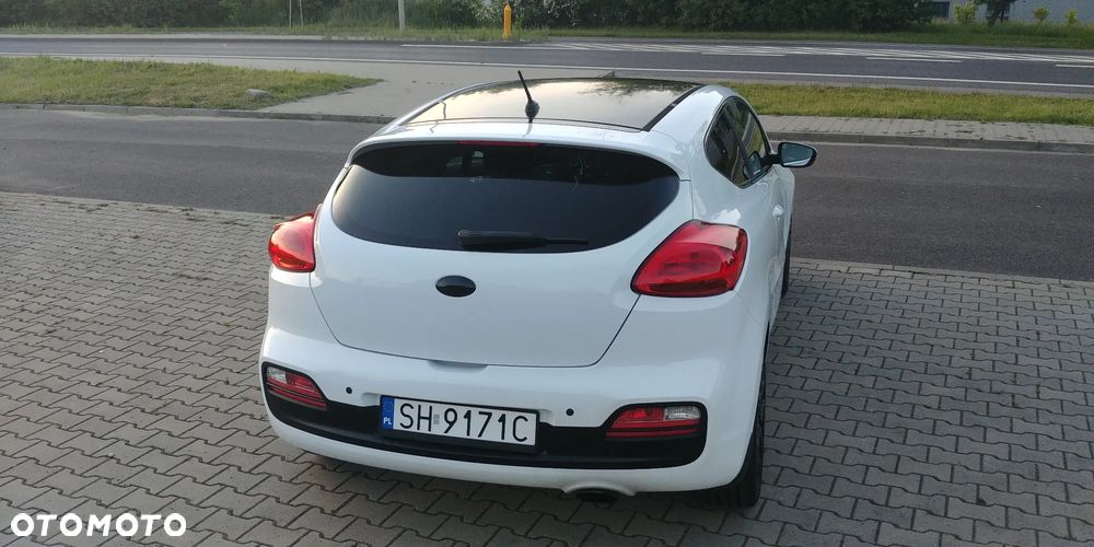 Kia Ceed 1.6 GDI L - 6