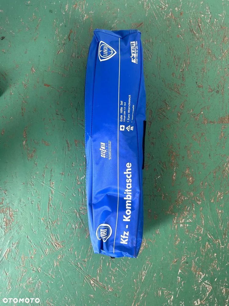 Apteczka samochodowa pierwsza pomoc FIAT FREEMONT - 2