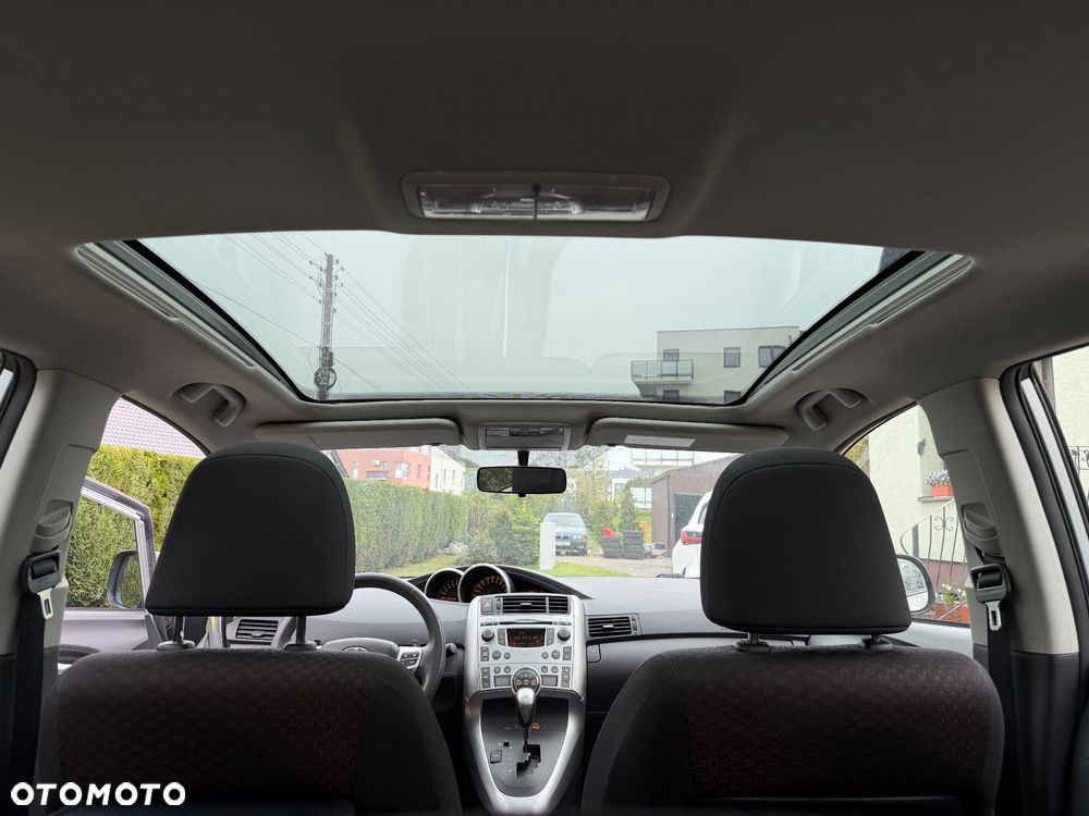 Toyota Verso 1.8 Multidrive Edition - 28