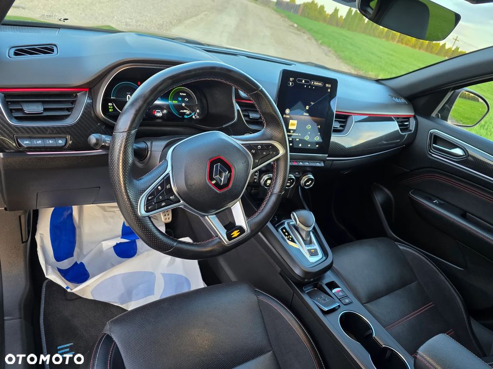 Renault Arkana E-TECH 145 R.S.LINE - 16