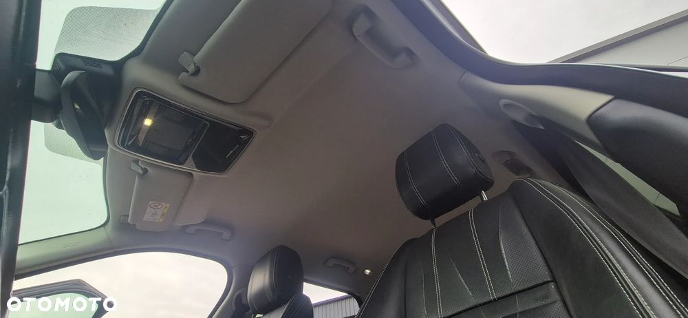 Land Rover Range Rover Velar 2.0 SD4 R-Dynamic SE - 26