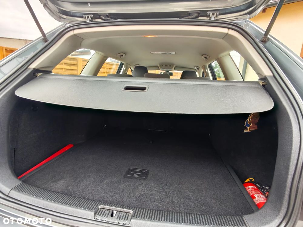 Volkswagen Golf 1.9 TDI Comfortline - 7