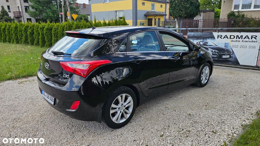 Hyundai i30 1.6 Automatik Trend - 28