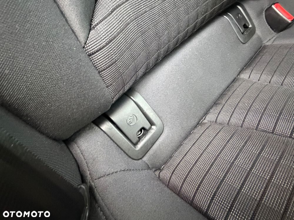 Audi A3 Sportback 2.0 TDI S tronic sport - 24