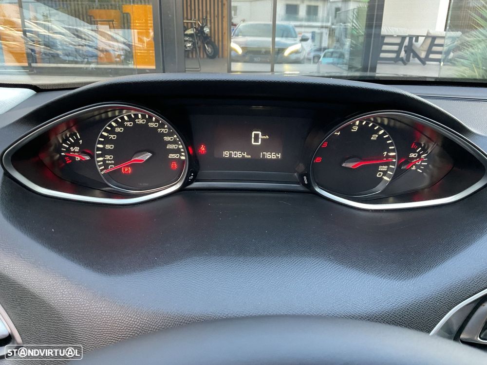 Peugeot 308 SW 1.6 BlueHDi Access - 23