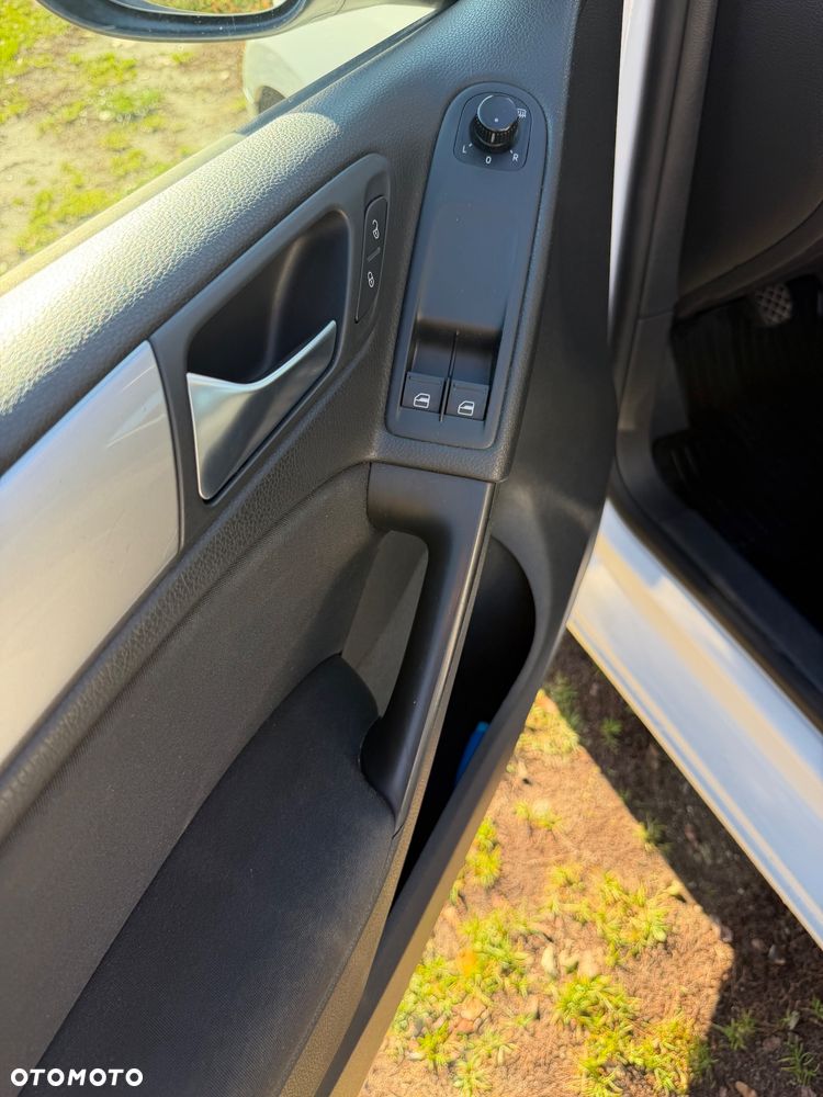 Volkswagen Golf - 7