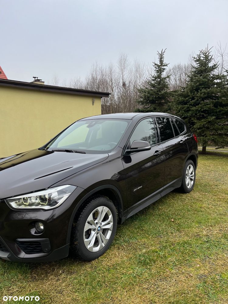 BMW X1 xDrive25d xLine - 10