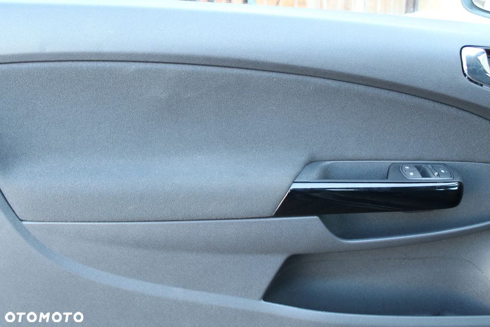 Opel Corsa 1.4 16V Active - 20