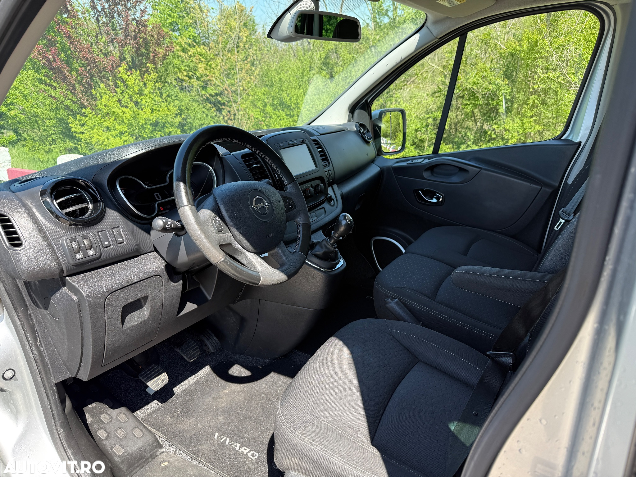 Opel Vivaro 1.6 D L2H1 S&S Tourer - 11