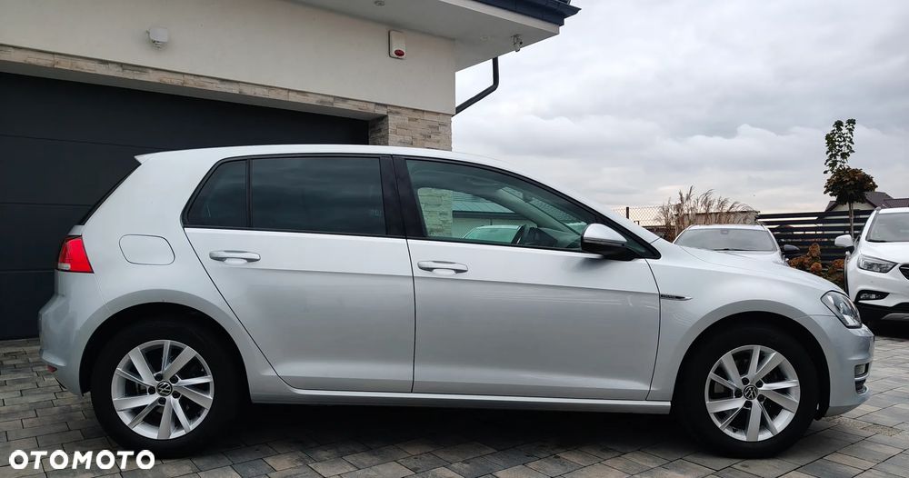 Volkswagen Golf 1.6 TDI BlueMotion Technology DSG Lounge - 8