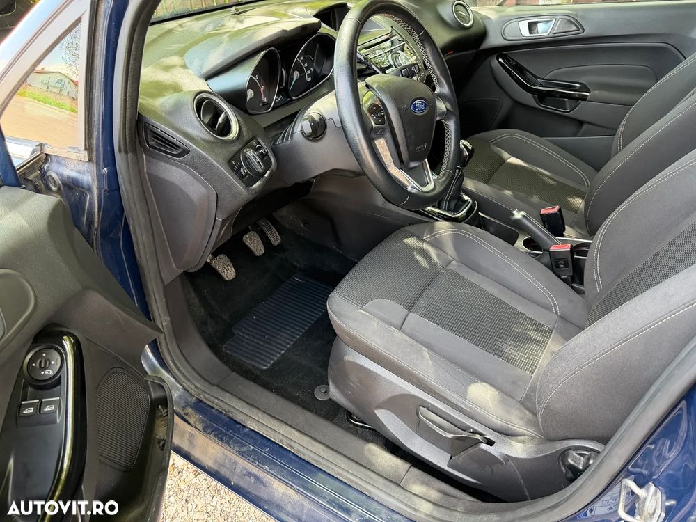 Ford Fiesta 1.0 EcoBoost Titanium - 3