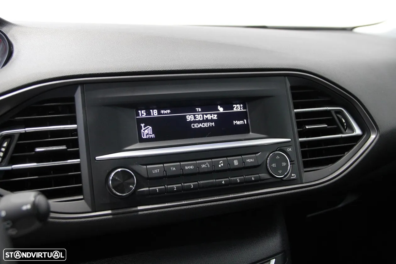 Peugeot 308 1.2 PureTech Access - 16