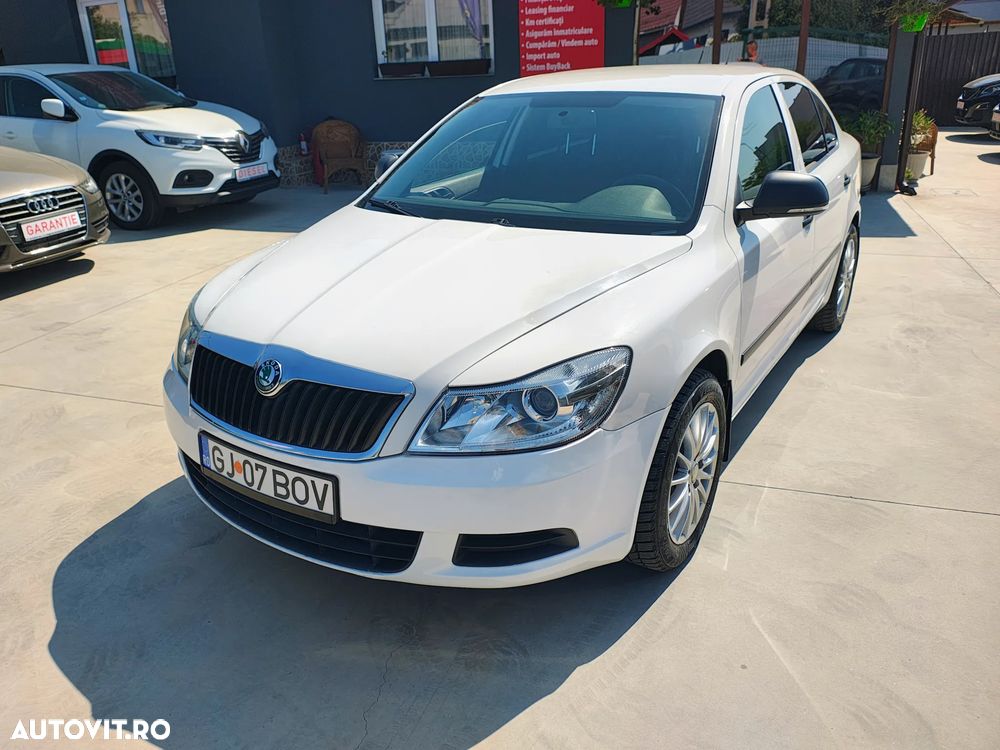 Skoda Octavia 1.6 TDI DPF Ambition - 1