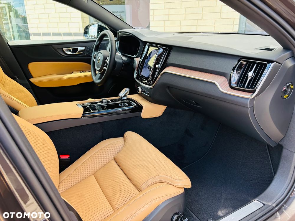 Volvo V60 - 10