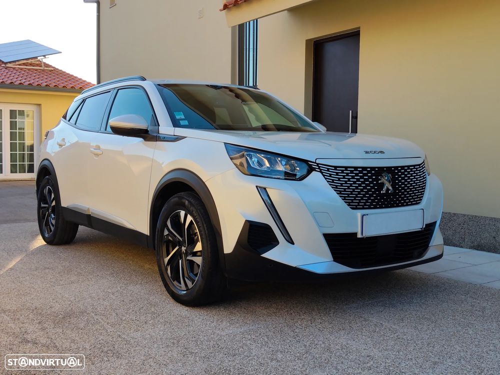 Peugeot e-2008 Allure Pack - 12