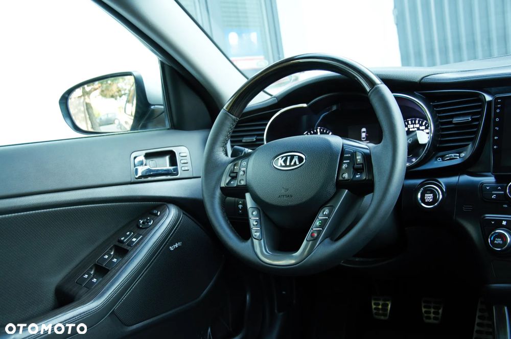 Kia Optima 1.7 CRDI EcoDynamics Edition 7 - 17