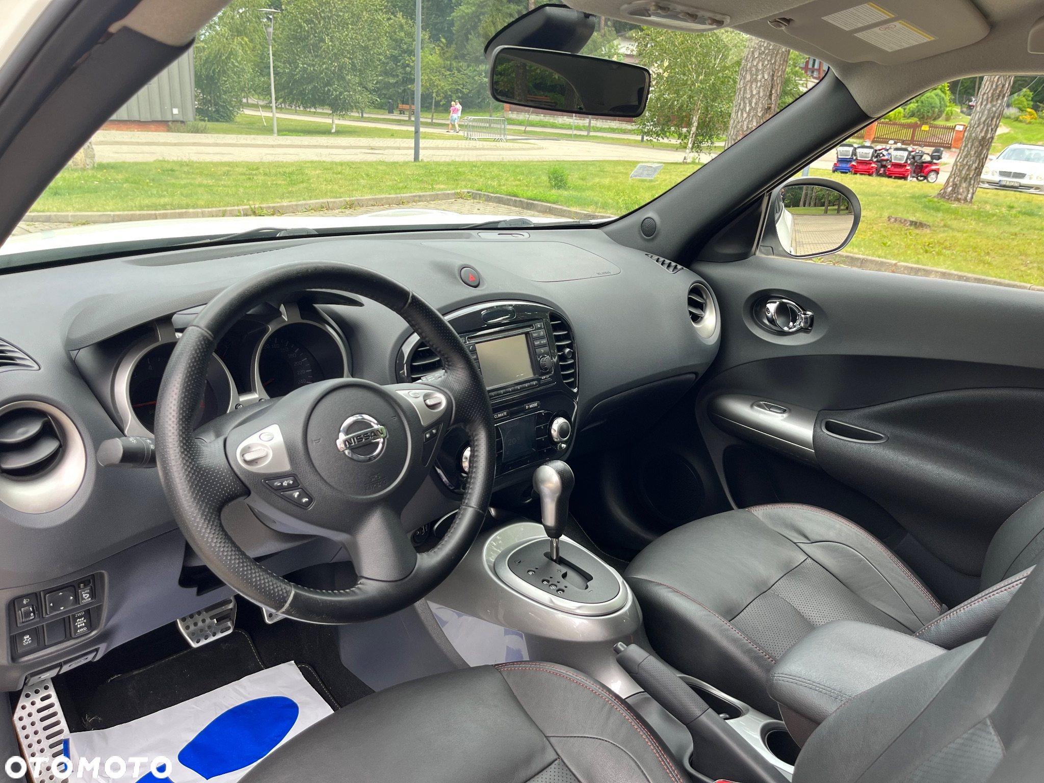 Nissan Juke 1.6 DIG-T ALL-MODE 4x4i CVT Tekna - 22
