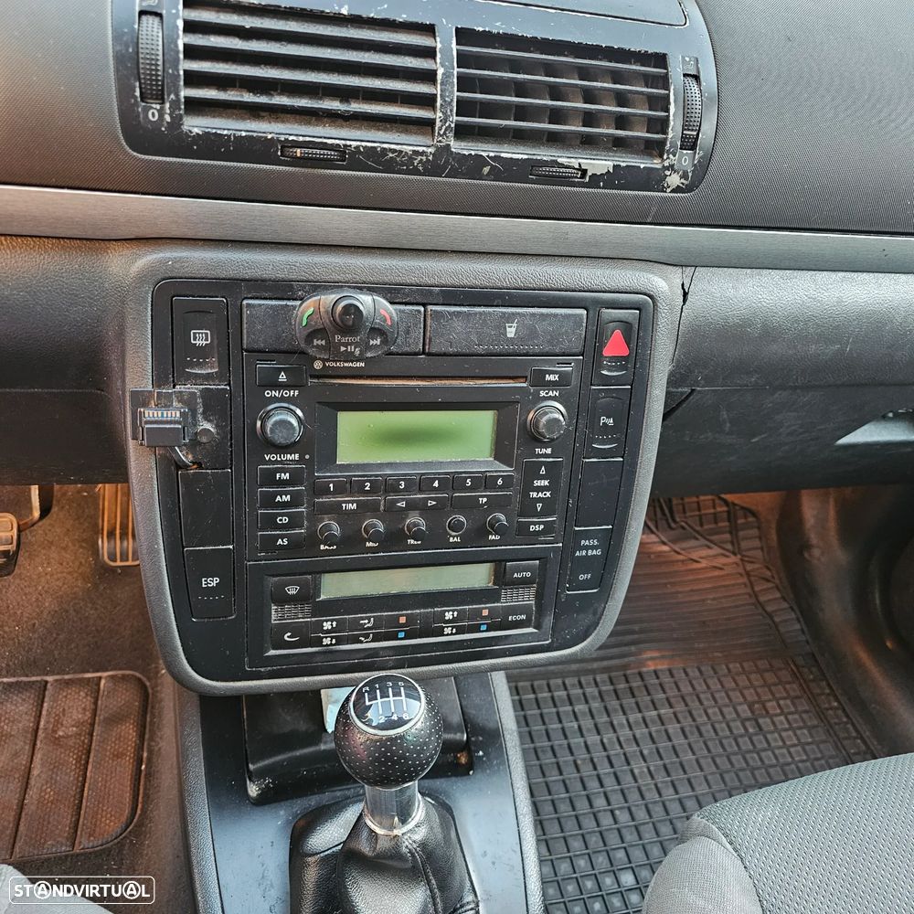 VW Sharan 1.9 TDi Confortline - 28