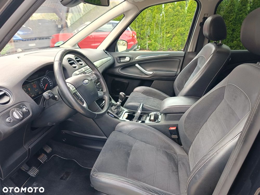Ford Galaxy 2.0 TDCi DPF Titanium - 23