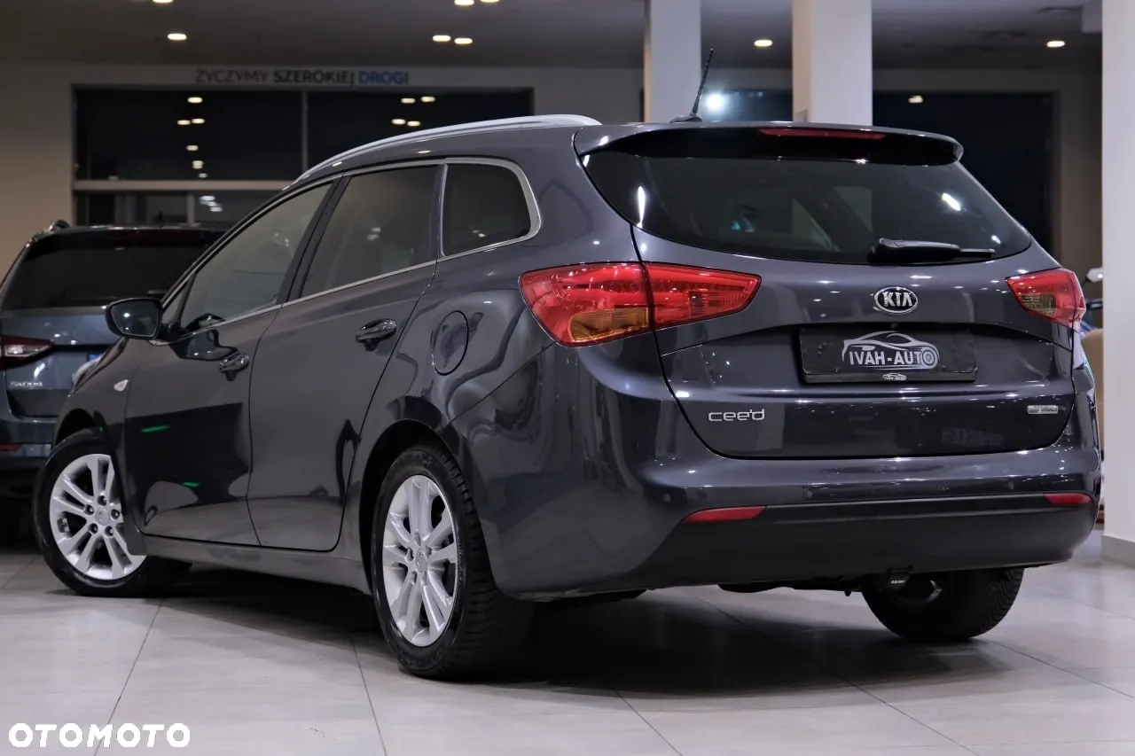 Kia Ceed Cee'd 1.6 CRDi M - 15