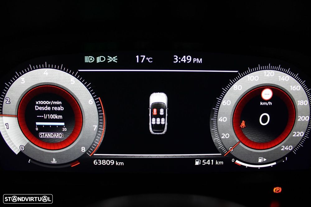 Nissan Qashqai 1.3 DIG-T N-Connecta - 36