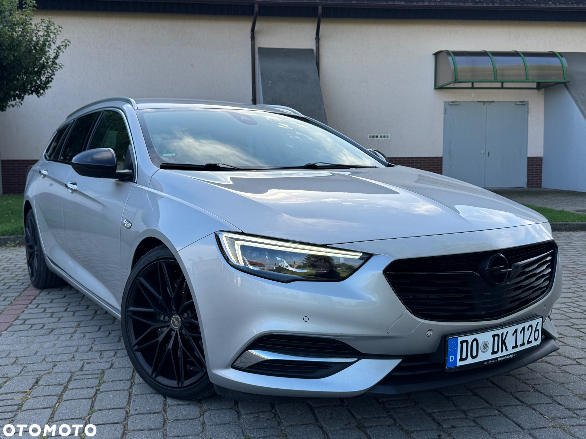Opel Insignia Sports Tourer 2.0 Direct Inj Trb 4x4 Ultimate Exclusive - 2