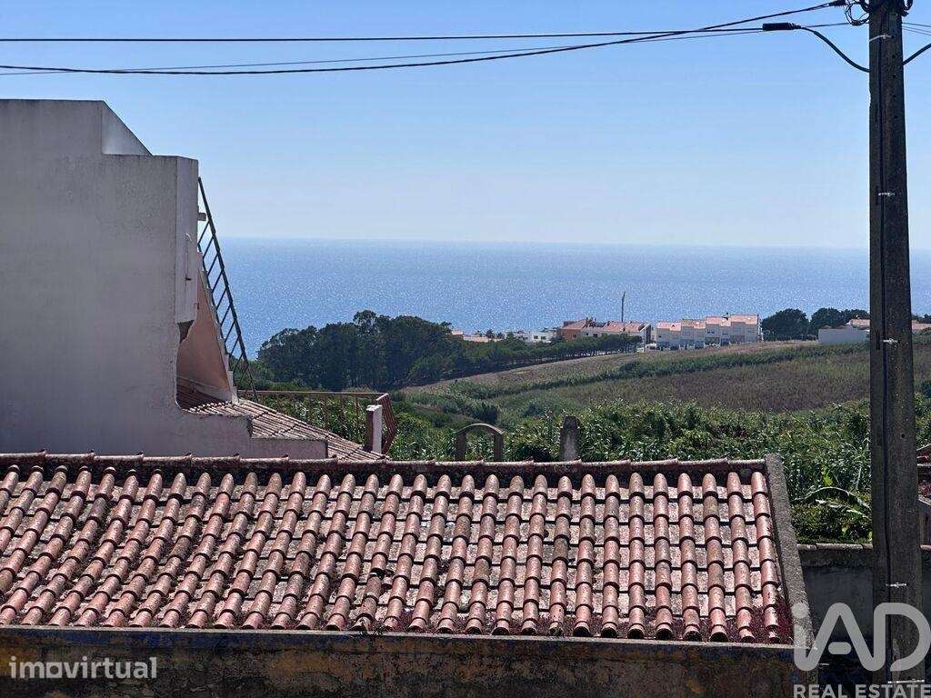 Casa / Villa T4 em Lourinhã e Atalaia de 140,00 m2 - Grande imagem: 2/19