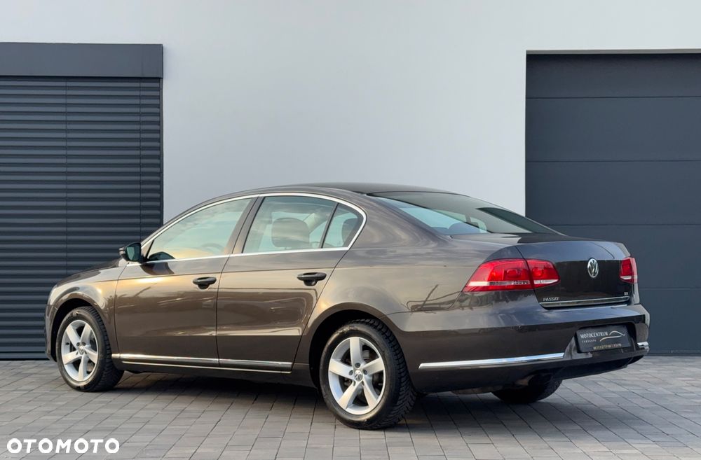 Volkswagen Passat 1.8 TSI DSG Comfortline - 6