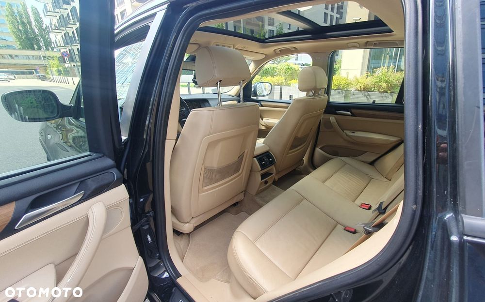 BMW X3 28i xDrive - 10