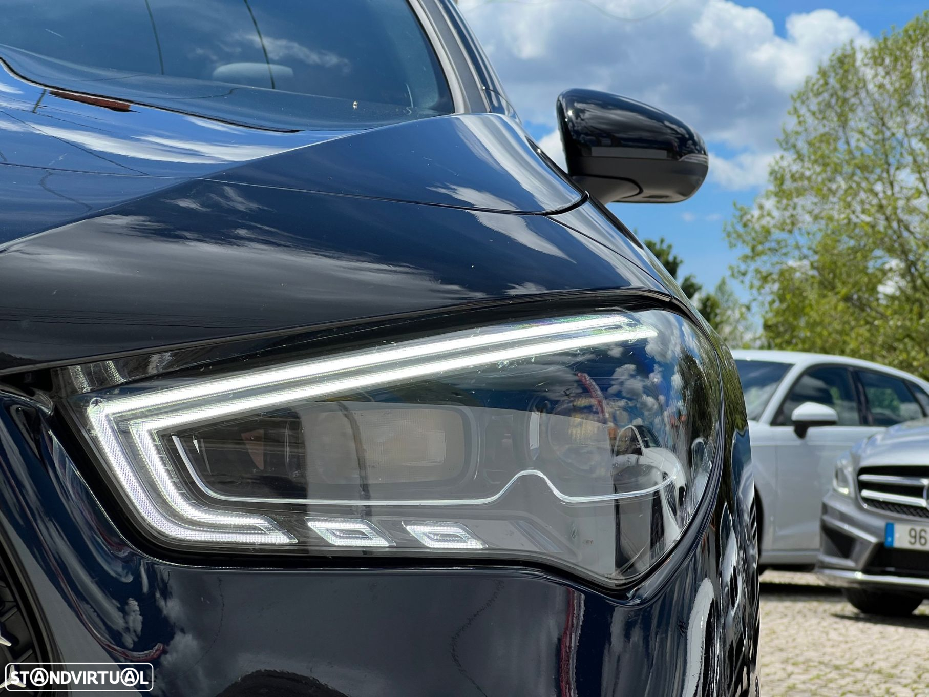 Mercedes-Benz CLA 250 e Shooting Brake AMG Line - 9