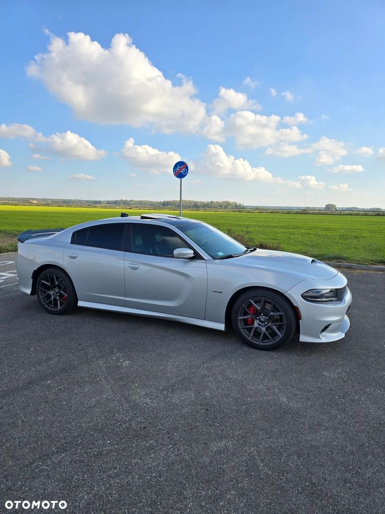 Dodge Charger 5.7 R/T - 3